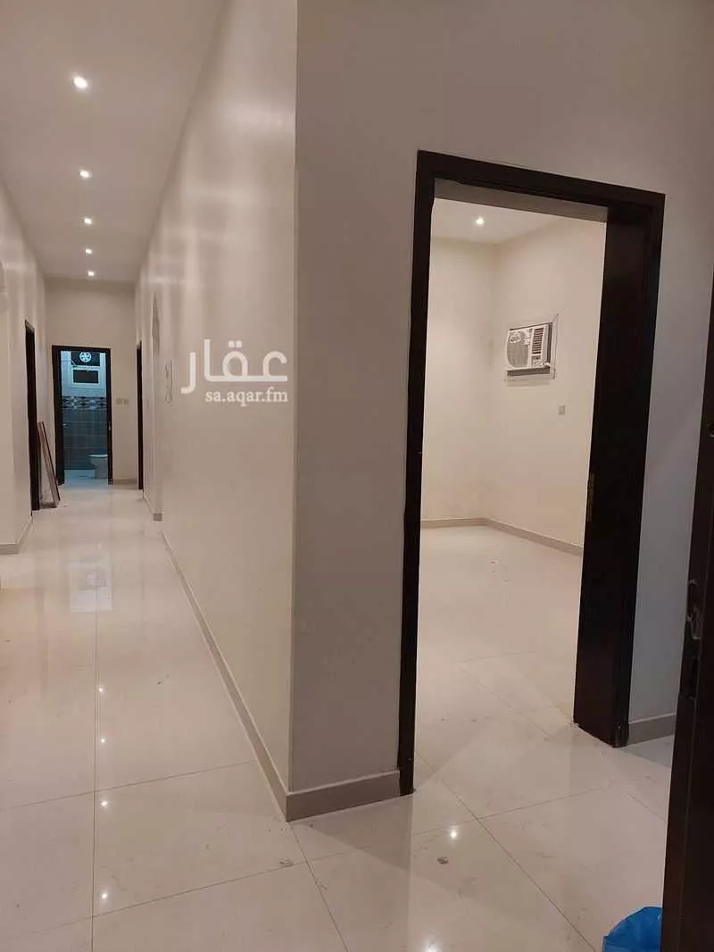 3 bedroom apartment in Al Aqiq 7