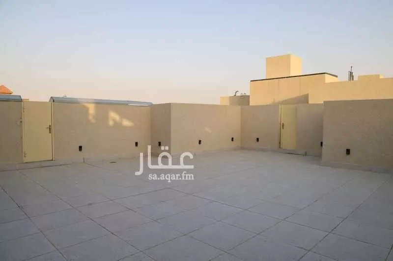 2 bedroom floor in Al Aridh 5