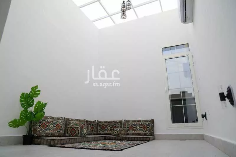 2 bedroom floor in Al Aridh 6
