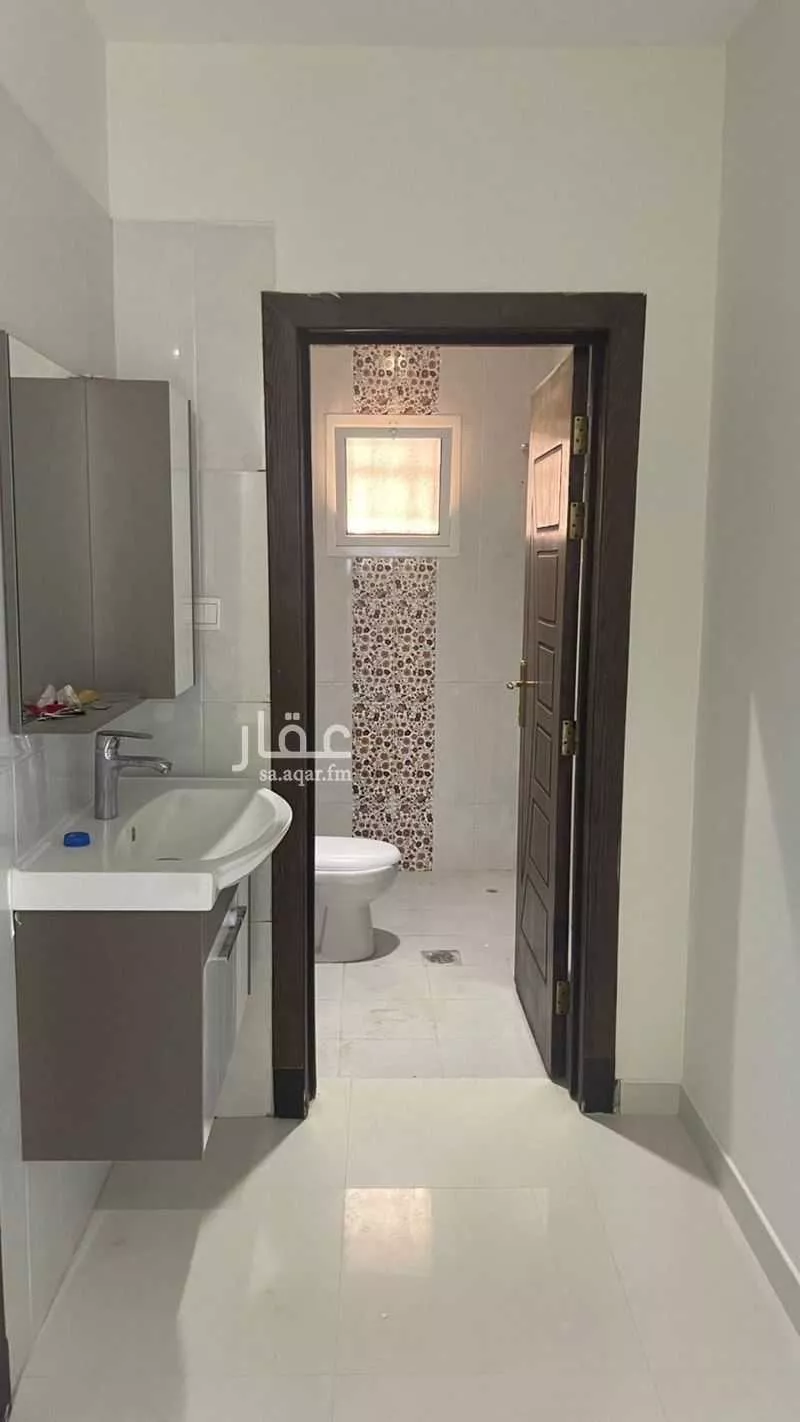 دور 4 غرف في النرجس 4