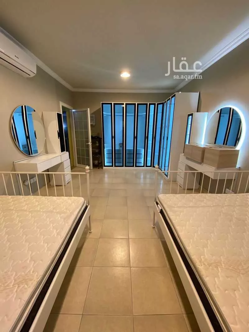 فيلا 8 غرف في الشعلة 9
