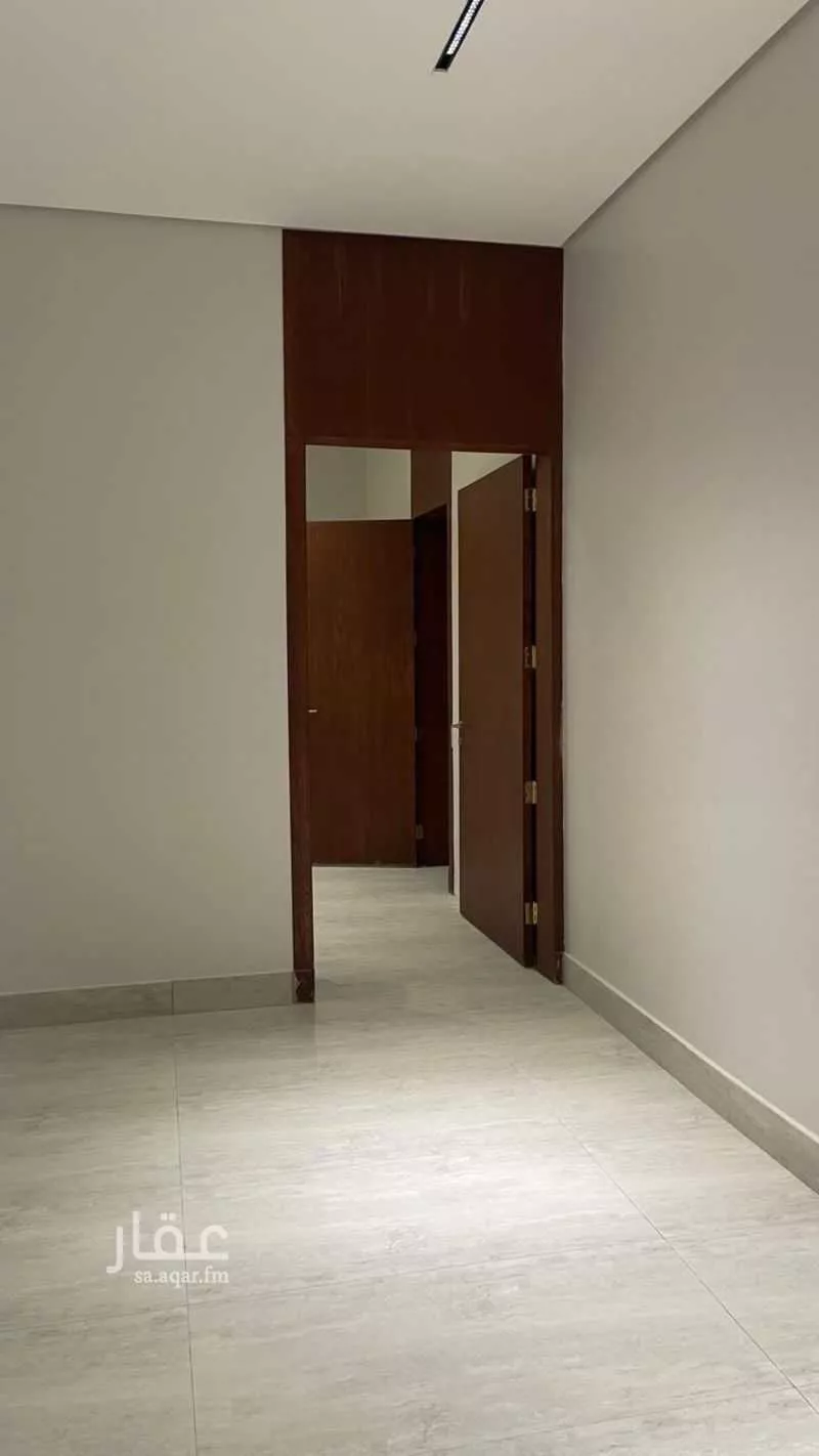 3 bedroom floor in Al Aridh 2