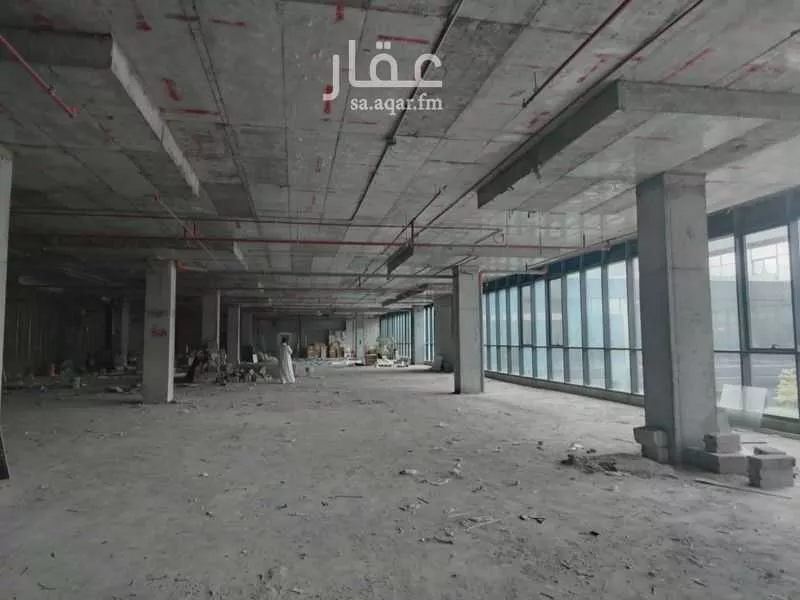 مكتب 160 م² في النرجس 8
