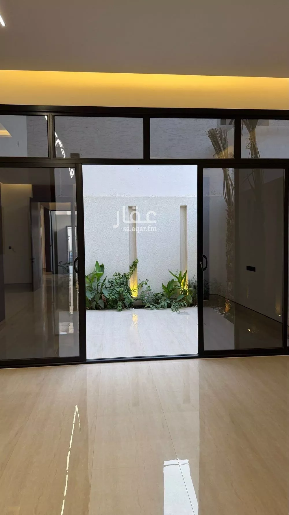 6 bedroom villa in Al Mahdiyyah 8