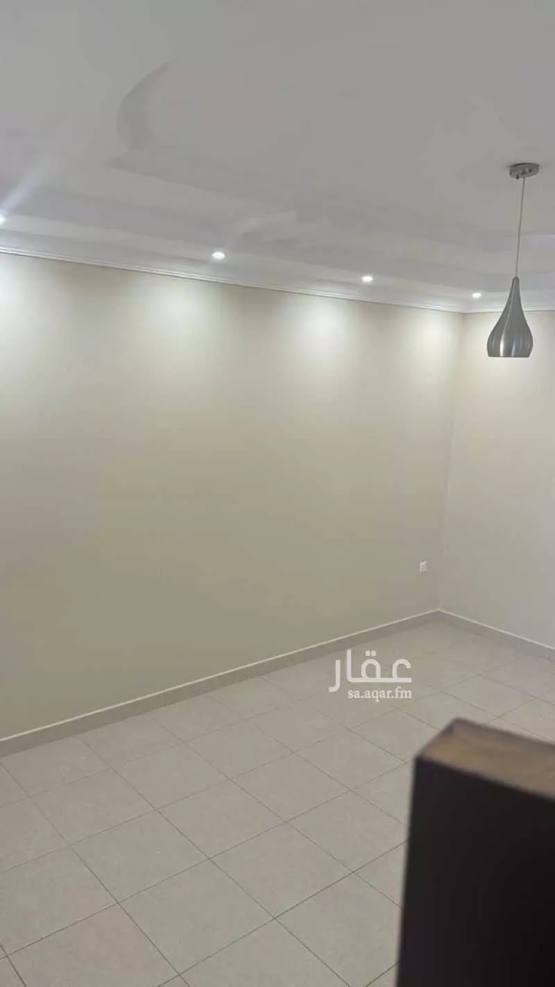 شقة 6 غرف في طيبة 2