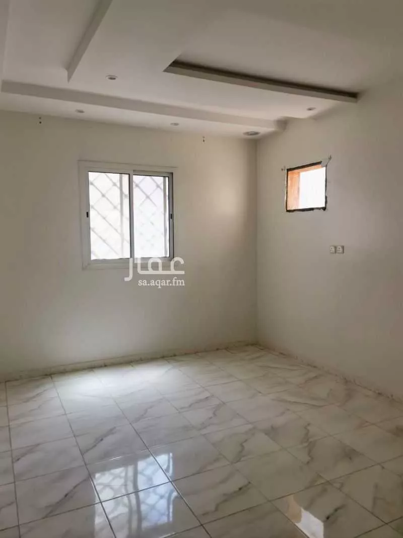 3 bedroom floor in Al Rimal 6