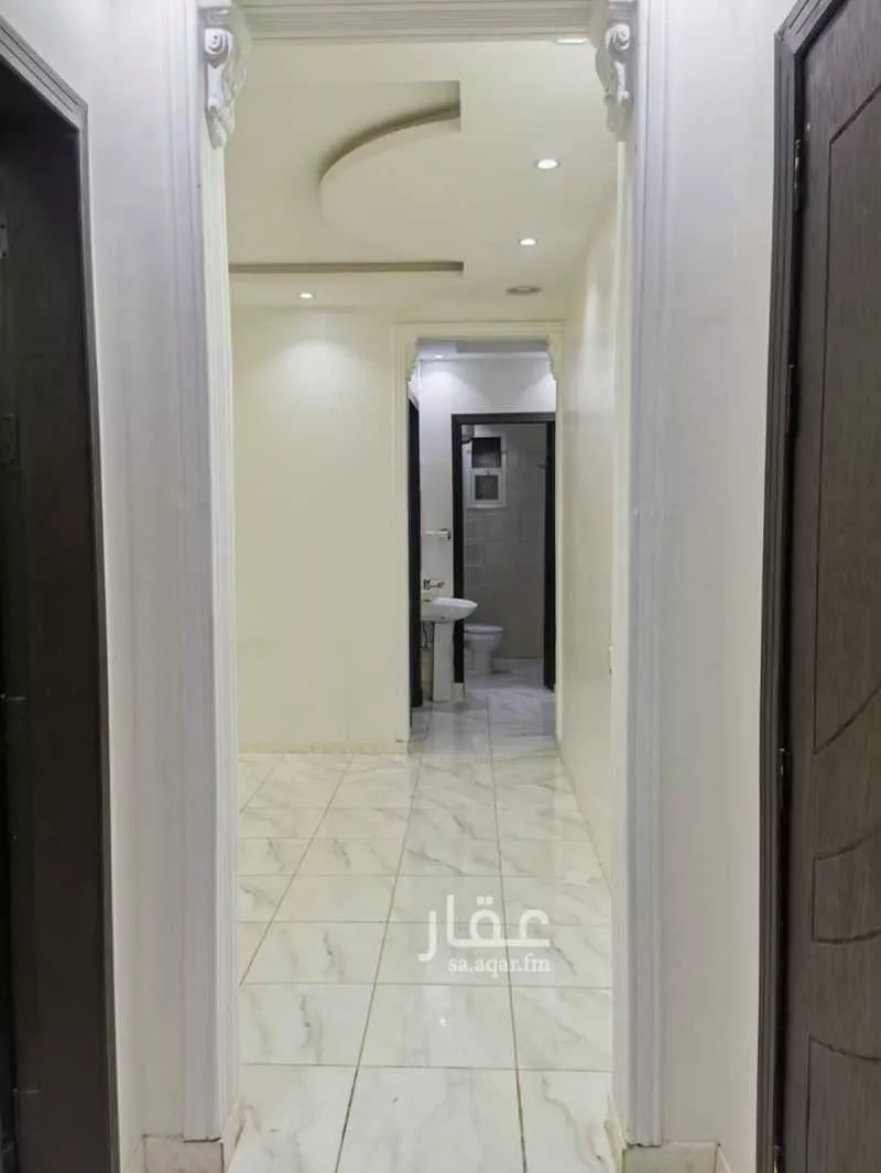 3 bedroom floor in Al Rimal 10