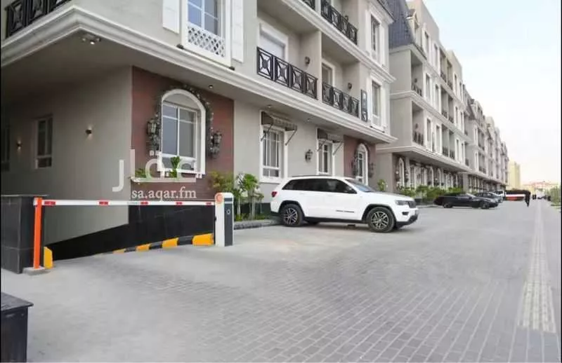 3 bedroom apartment in Al Rabie 28
