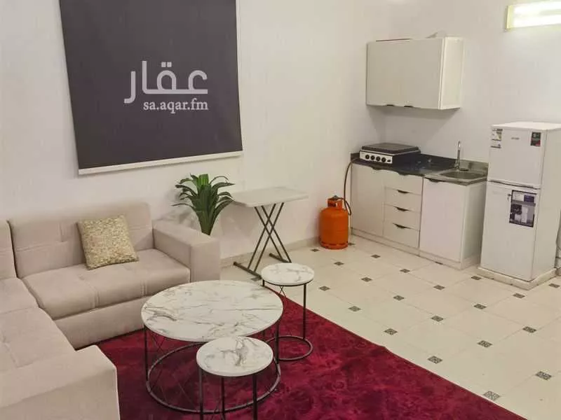 2 bedroom floor in Al Fakhriyah 6