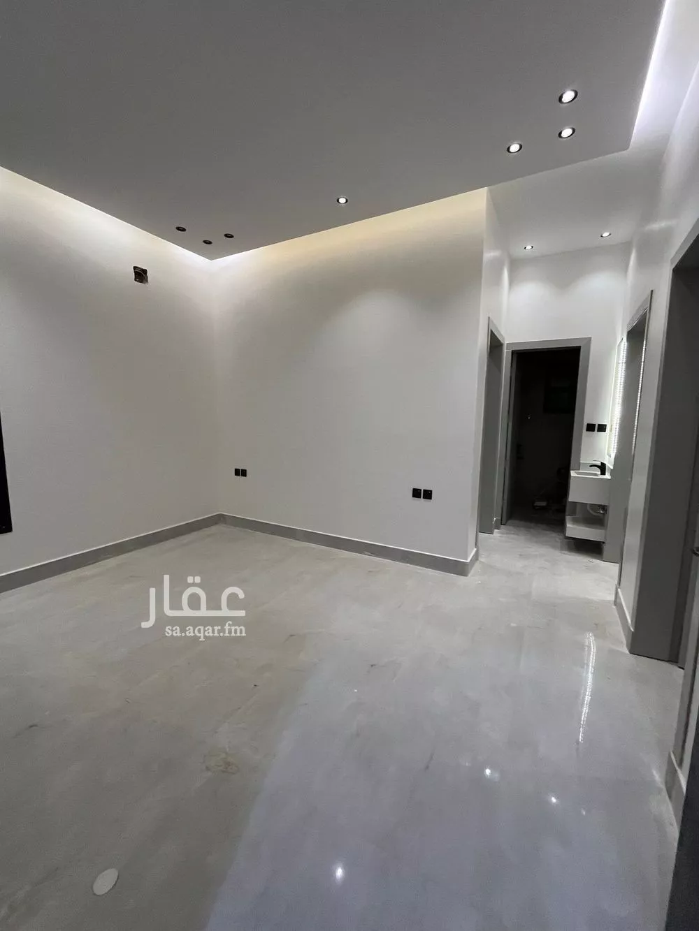 12 bedroom villa in Al Janadriyah 14