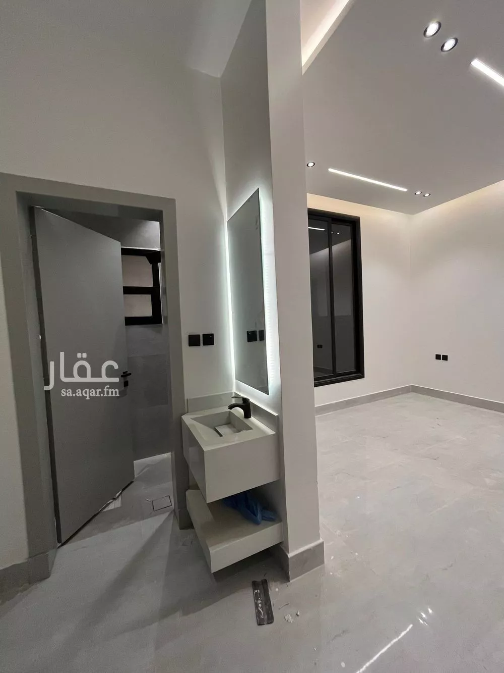 12 bedroom villa in Al Janadriyah 23