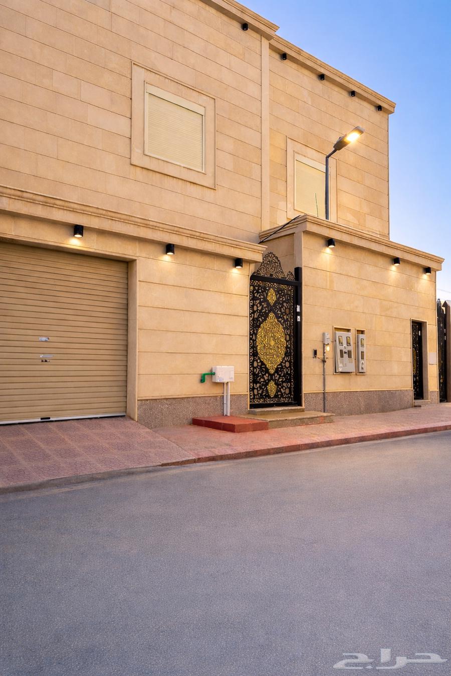 5 bedroom villa in Al Awali 2