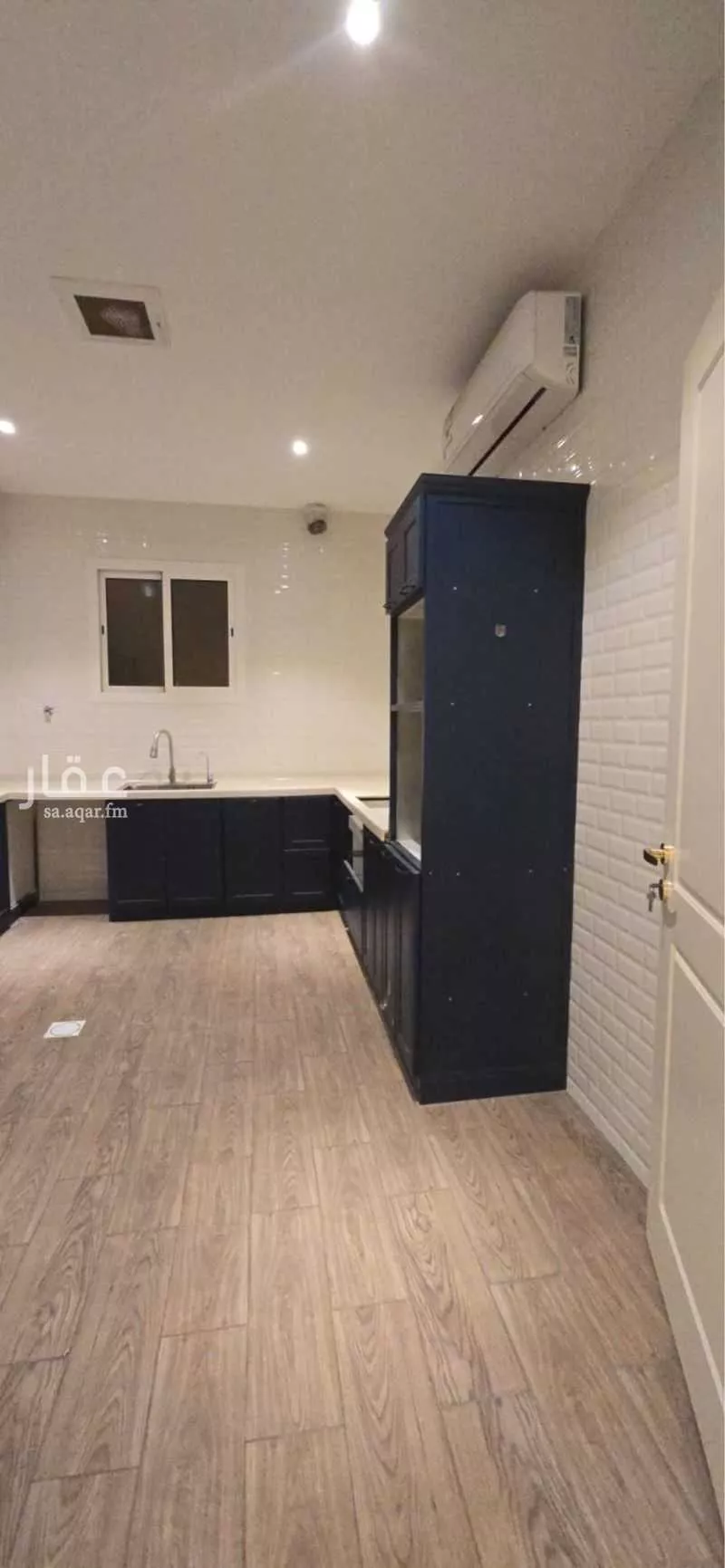 3 bedroom floor in Al Qairawan 7