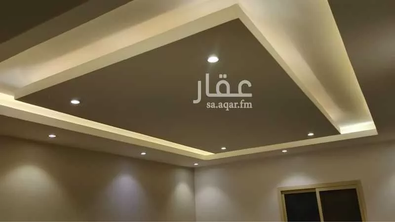 شقة 4 غرف في الملقا 7