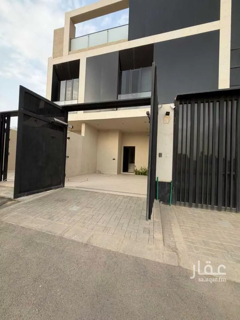 4 bedroom villa in Al Narjis, Riyadh 6