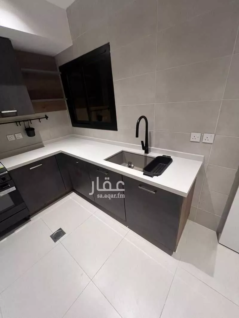 5 bedroom apartment in Al Jamiyin, Eastern Province 6