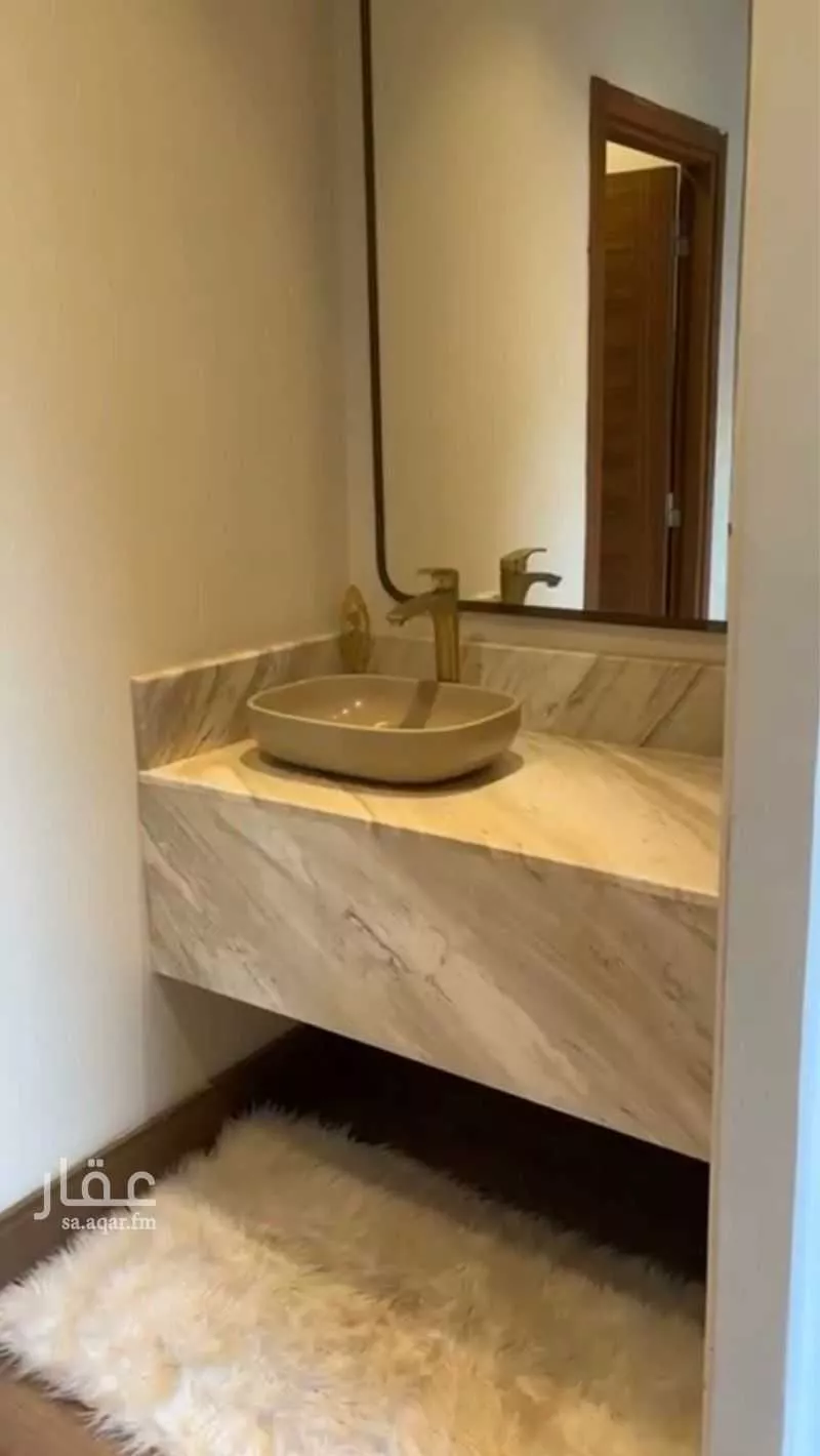 4 bedroom villa in Riyadh 3