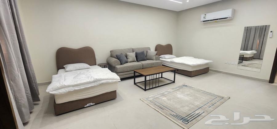 شقة  في مدينة العمال 4