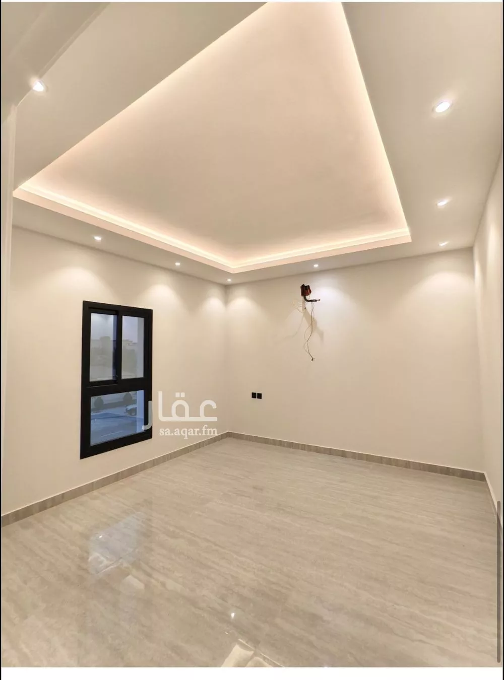 1 bedroom apartment in Al Falah 7