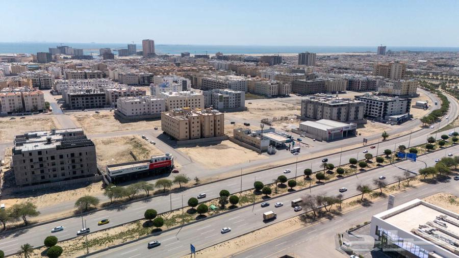 3 bedroom apartment in Al Hamra 19