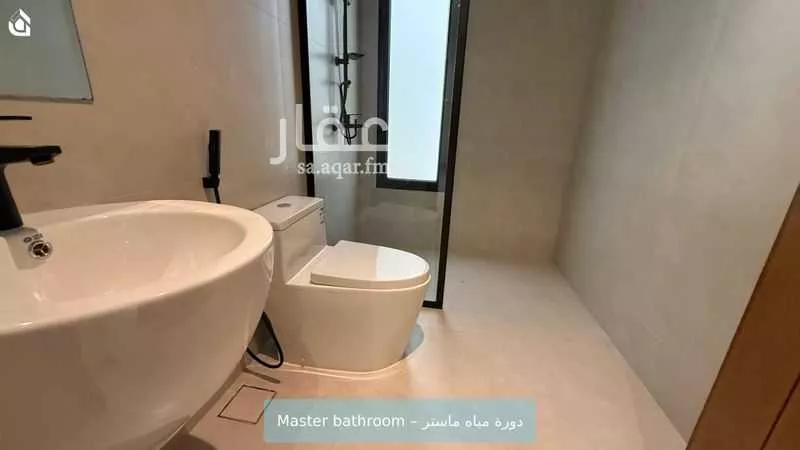 فيلا 5 غرف في الملقا 18