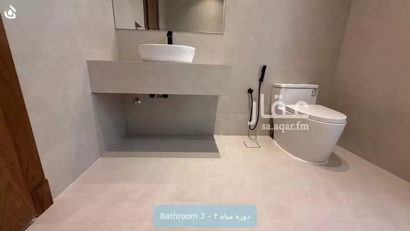 فيلا 5 غرف في الملقا 20