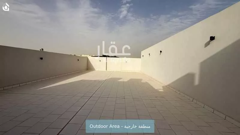 فيلا 5 غرف في الملقا 28