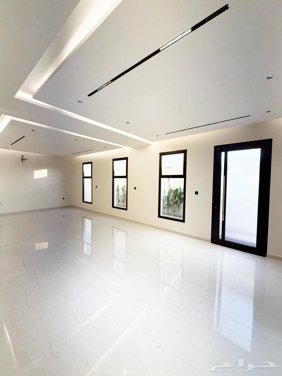 5 bedroom villa in Al Yaqout 14