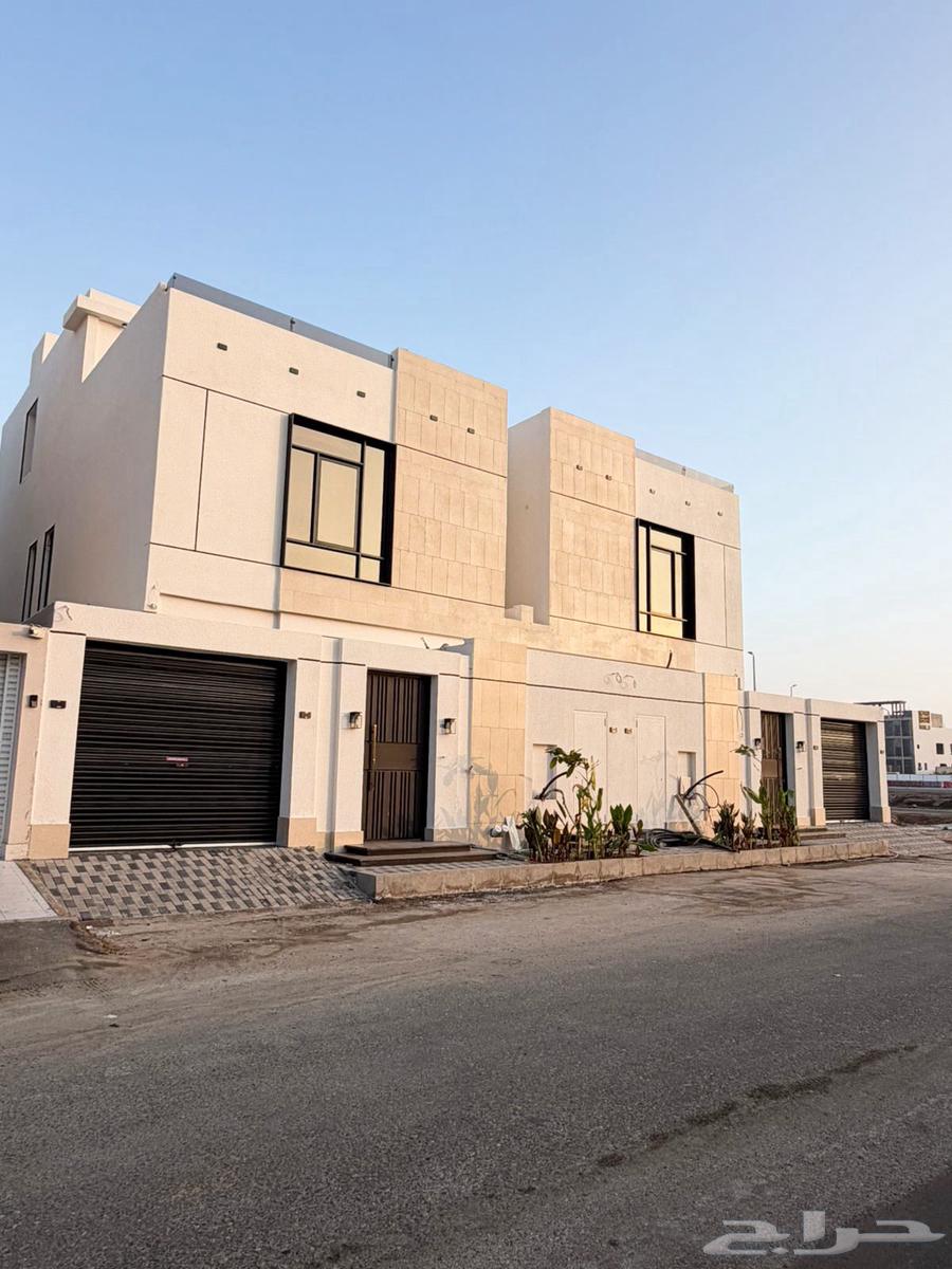 5 bedroom villa in Al Yaqout 7