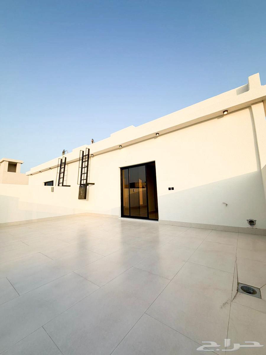 5 bedroom villa in Al Yaqout 10