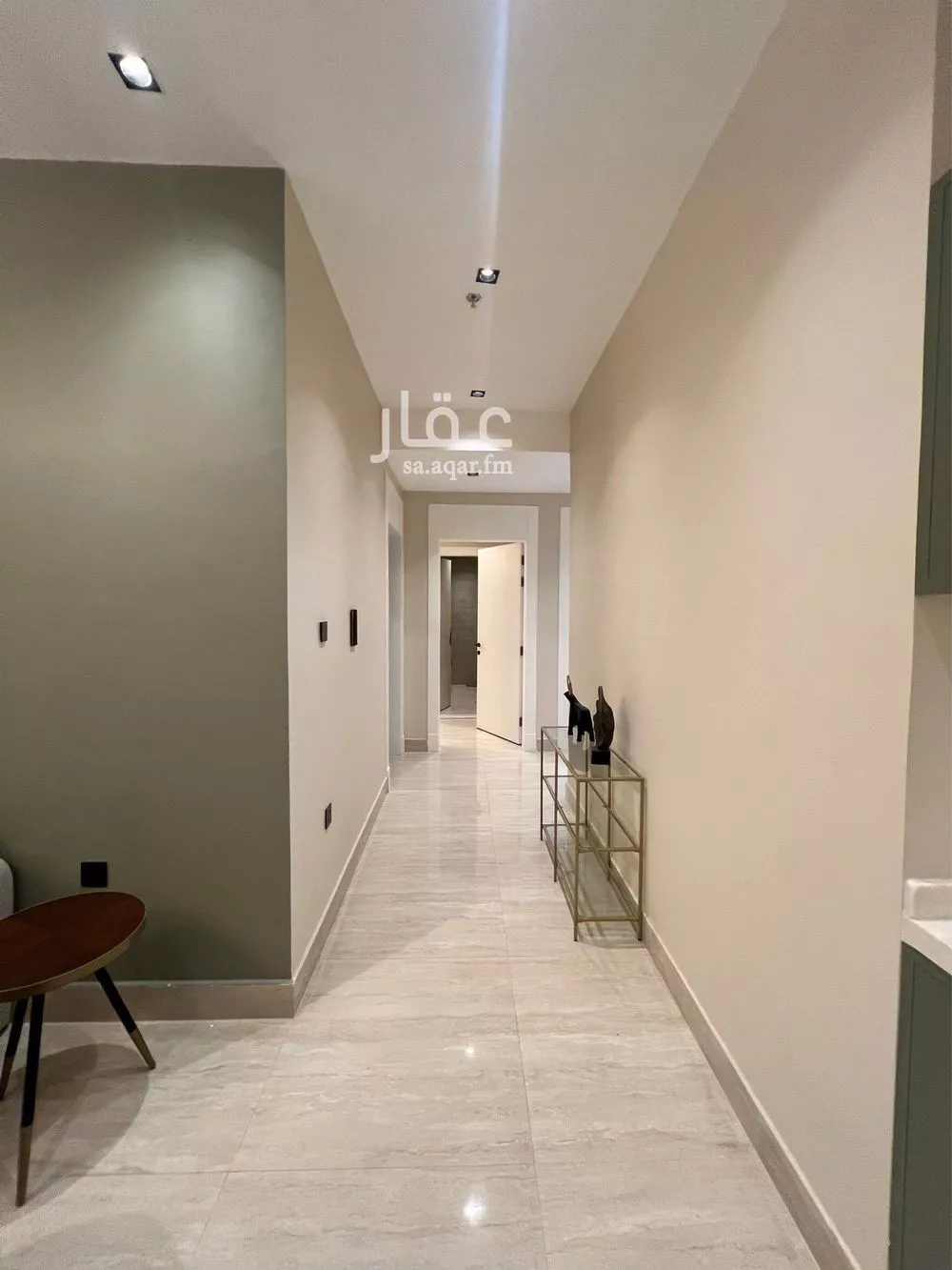 3 bedroom apartment in Al Malqa 5