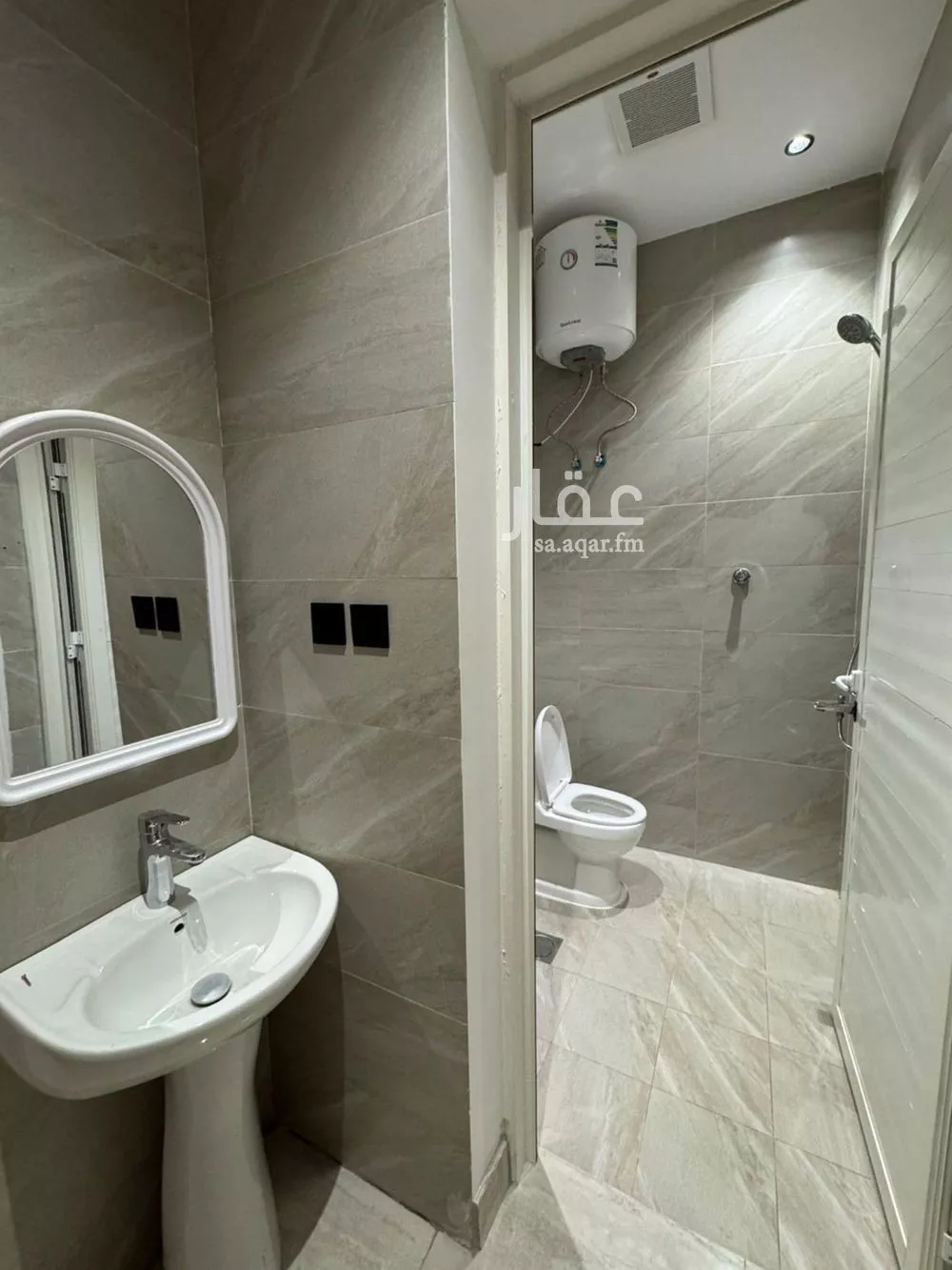 2 bedroom apartment in Dhahrat Laban 4