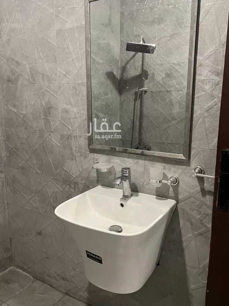 2 bedroom apartment in Dhahrat Al Badiah 8