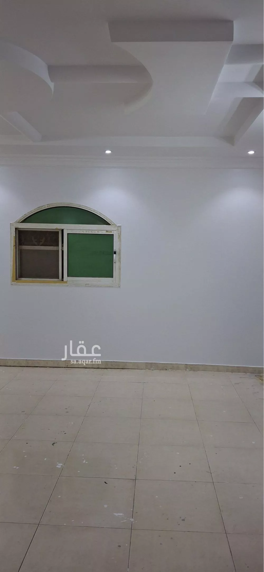 4 bedroom floor in Al Khaleej 10