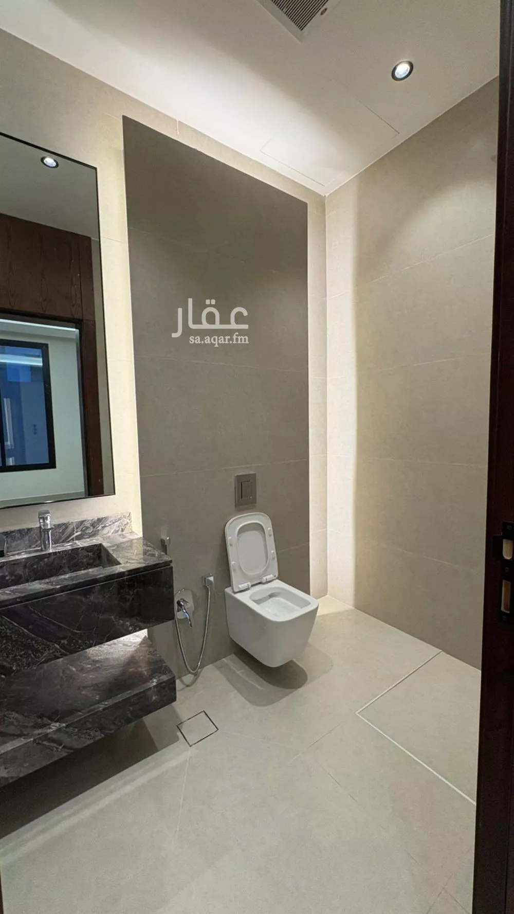 3 bedroom apartment in Al Rimal 15
