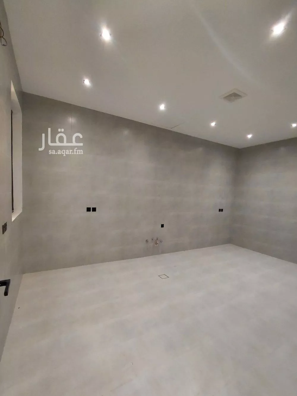فيلا 5 غرف في الرمال 15