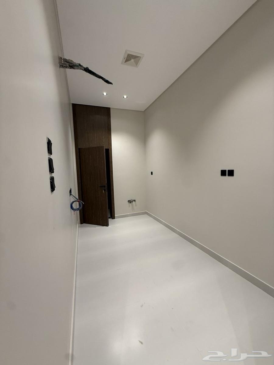 8 bedroom villa in Al Hamra wa Umm Al Joud 8