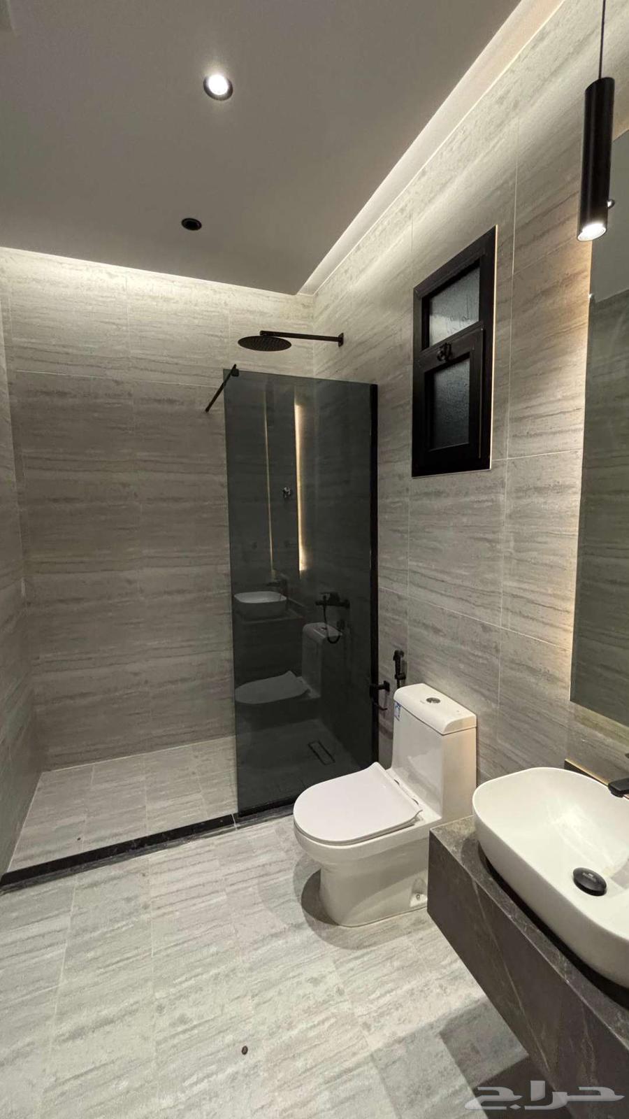 5 bedroom apartment in Al Difa, Madinah 2