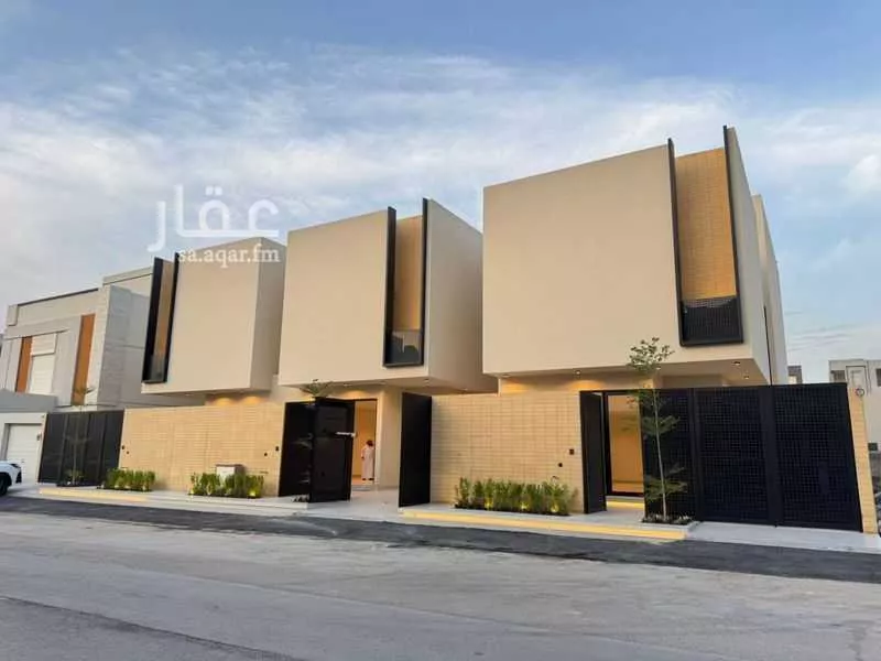 5 bedroom villa in Al Narjis 4