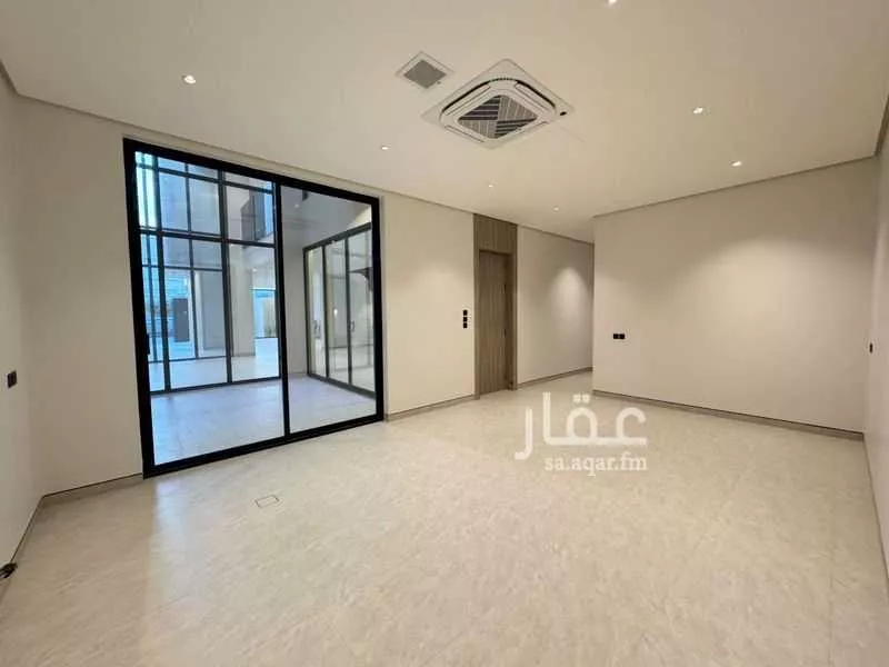 5 bedroom villa in Al Narjis 6
