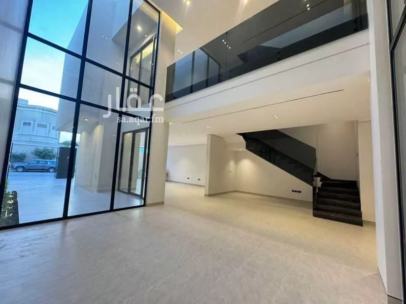 5 bedroom villa in Al Narjis 8