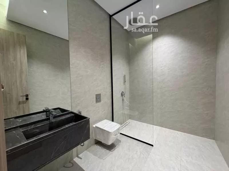 5 bedroom villa in Al Narjis 9