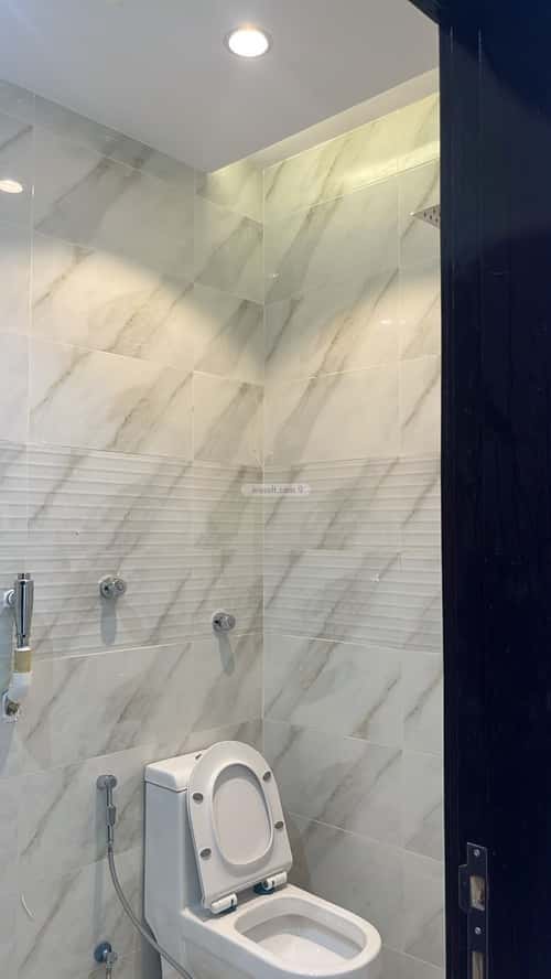 شقة 4 غرف في ورقان 5