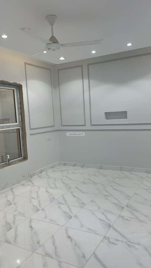 4 bedroom apartment in Warqan 9