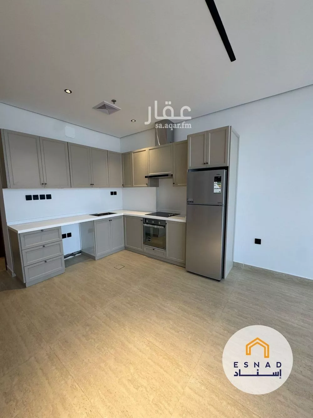 3 bedroom apartment in Al Khour 8
