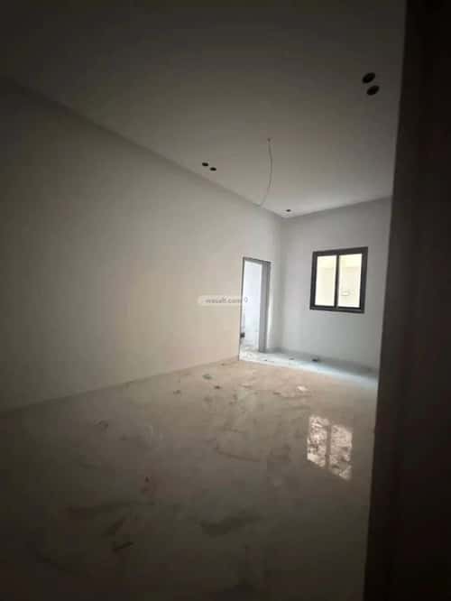 6 bedroom apartment in Uhud 4