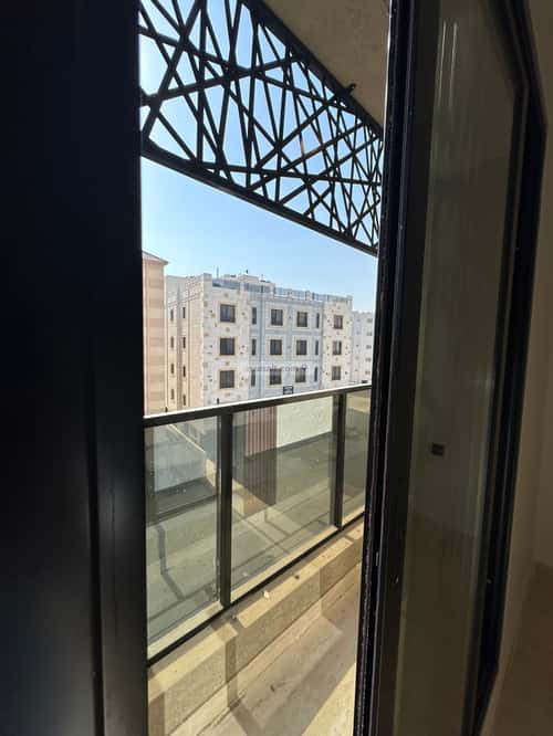 4 bedroom apartment in Al Hamra 4