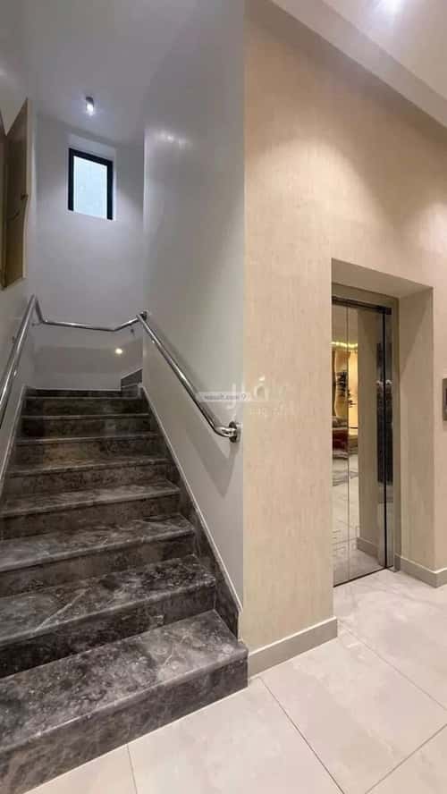 فيلا 7 غرف في البحر 10