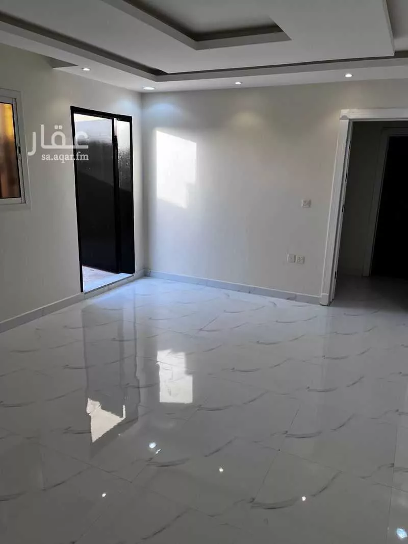 3 bedroom floor in Al Zahrah 2