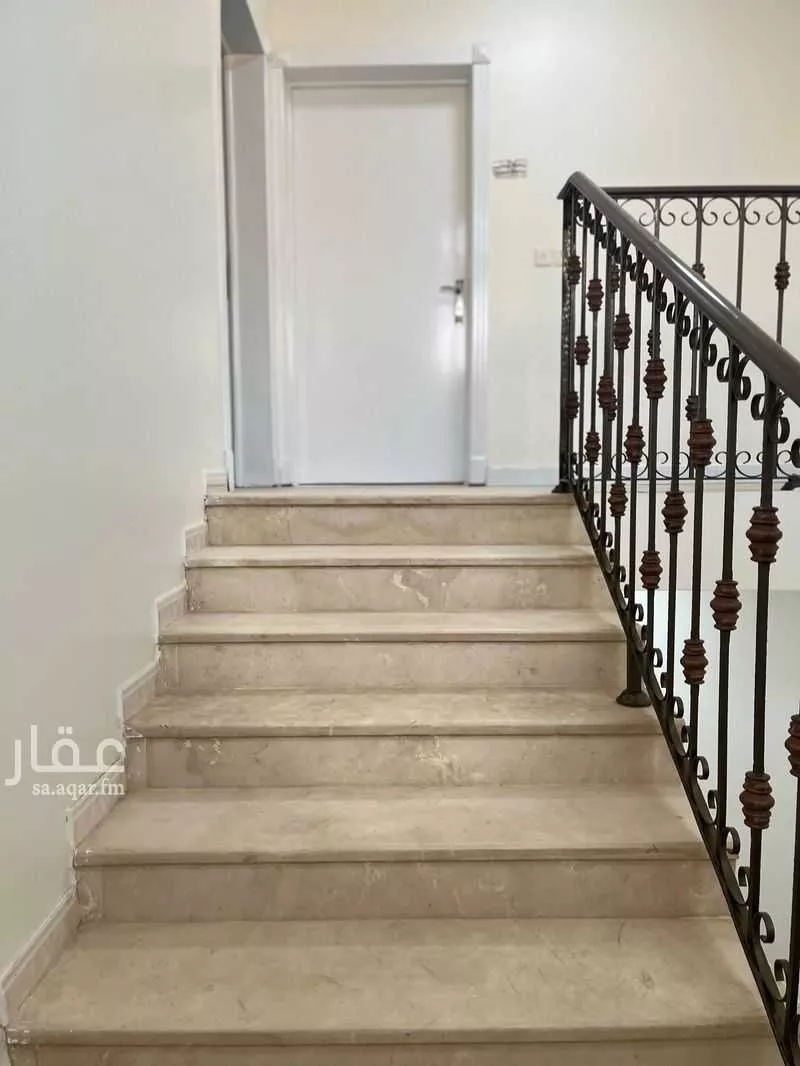 3 bedroom floor in Al Zahrah 3